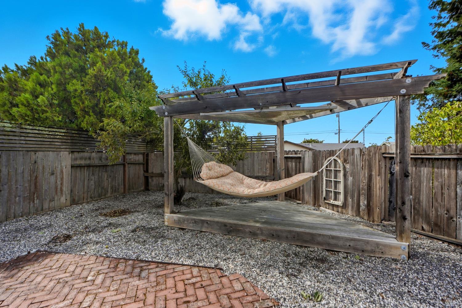 Detail Gallery Image 22 of 31 For 3378 Dartmouth Dr, Santa Rosa,  CA 95405 - 3 Beds | 2 Baths