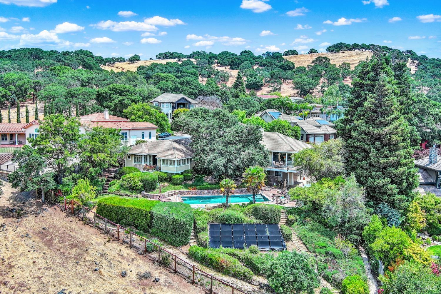 Detail Gallery Image 74 of 99 For 1009 Cypressridge Pl, Fairfield,  CA 94534 - 5 Beds | 4/1 Baths