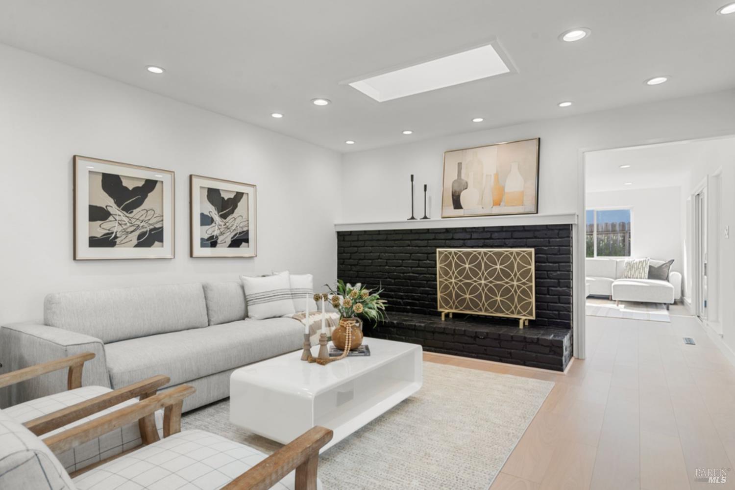 Detail Gallery Image 17 of 47 For 456 Alameda De La Loma Unkn, Novato,  CA 94949 - 3 Beds | 2 Baths