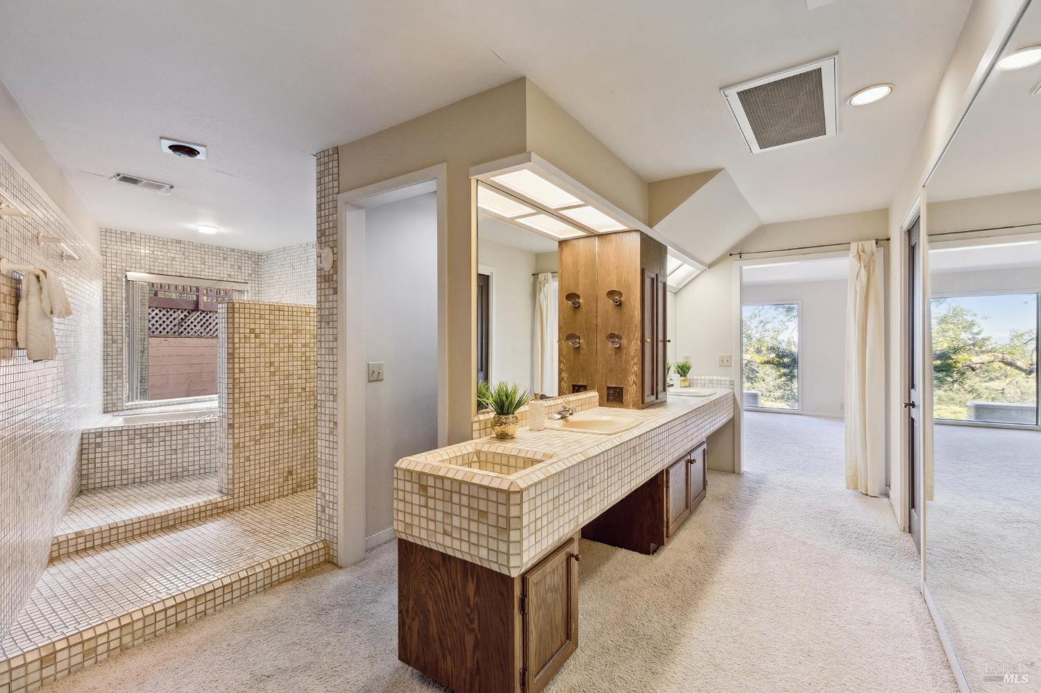 Detail Gallery Image 55 of 76 For 2060 Oak Ridge Dr, Santa Rosa,  CA 95404 - 3 Beds | 2 Baths