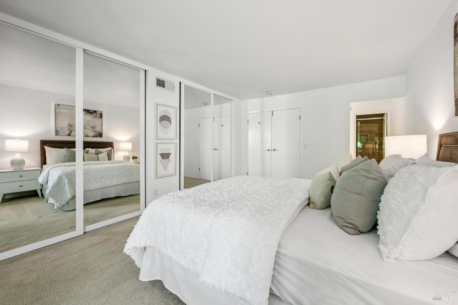 Detail Gallery Image 29 of 51 For 53 Flicker Dr, Novato,  CA 94949 - 3 Beds | 2/1 Baths