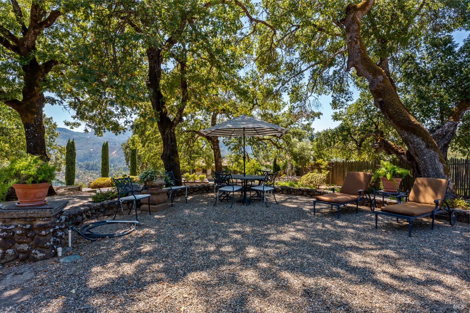 Detail Gallery Image 44 of 56 For 800 Boonville Rd, Ukiah,  CA 95482 - 4 Beds | 4 Baths