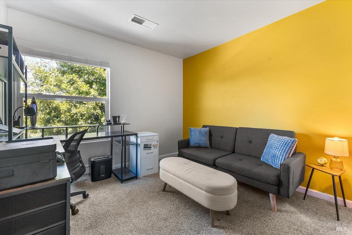 Detail Gallery Image 14 of 25 For 2522 Sam Dr, Santa Rosa,  CA 95403 - 2 Beds | 1/1 Baths