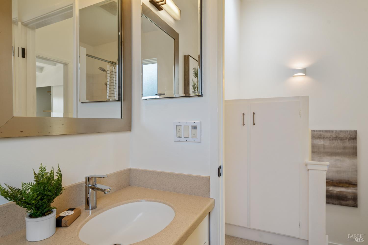 Detail Gallery Image 35 of 41 For 29 Porto Bello Dr, San Rafael,  CA 94901 - 2 Beds | 2/1 Baths