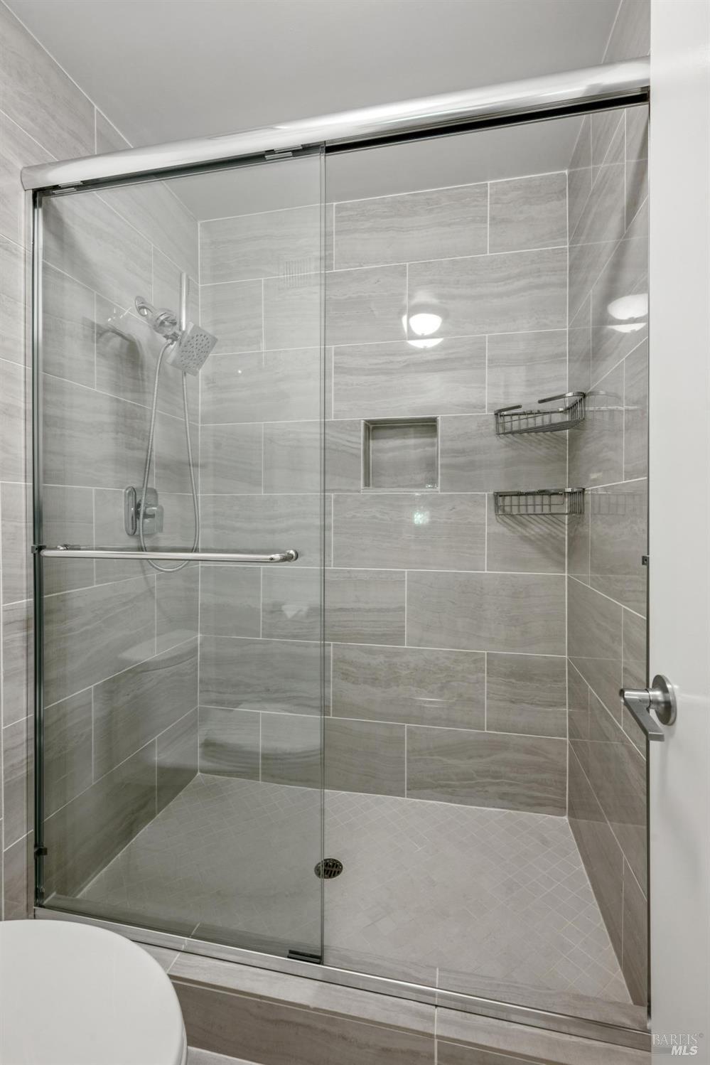 Detail Gallery Image 32 of 51 For 53 Flicker Dr, Novato,  CA 94949 - 3 Beds | 2/1 Baths