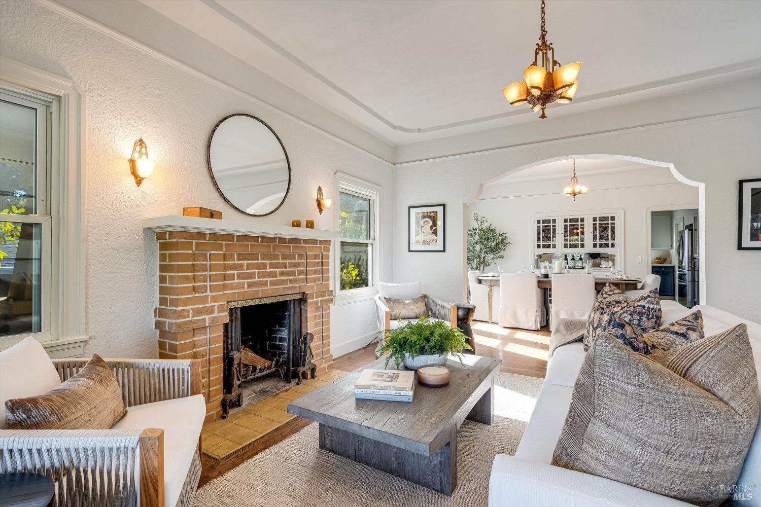 Detail Gallery Image 7 of 48 For 1709 Spring Mountain Rd, Saint Helena,  CA 94574 - 2 Beds | 1 Baths