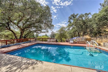 Detail Gallery Image 10 of 51 For 2976 Rancho Vista Dr, Lucerne,  CA 95458 - 4 Beds | 2/1 Baths