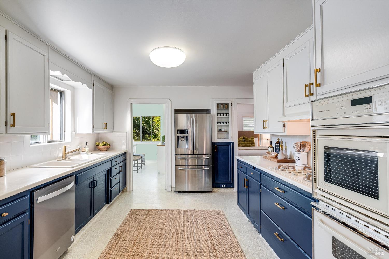 Detail Gallery Image 18 of 48 For 1709 Spring Mountain Rd, Saint Helena,  CA 94574 - 2 Beds | 1 Baths