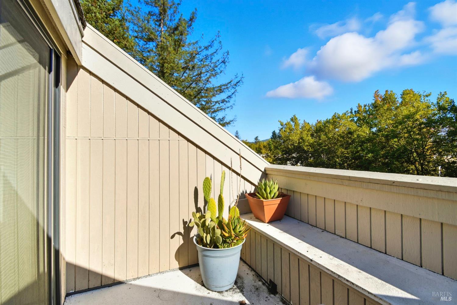 Detail Gallery Image 29 of 32 For 1536 Mission Blvd, Santa Rosa,  CA 95409 - 2 Beds | 2/1 Baths