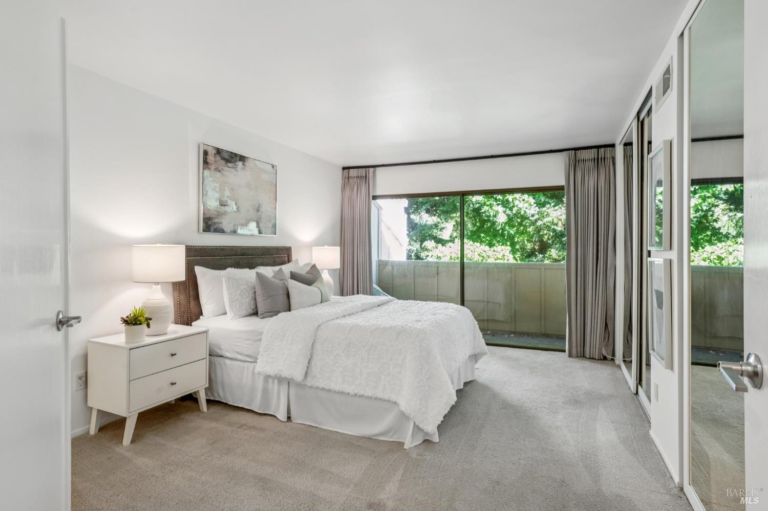 Detail Gallery Image 27 of 51 For 53 Flicker Dr, Novato,  CA 94949 - 3 Beds | 2/1 Baths