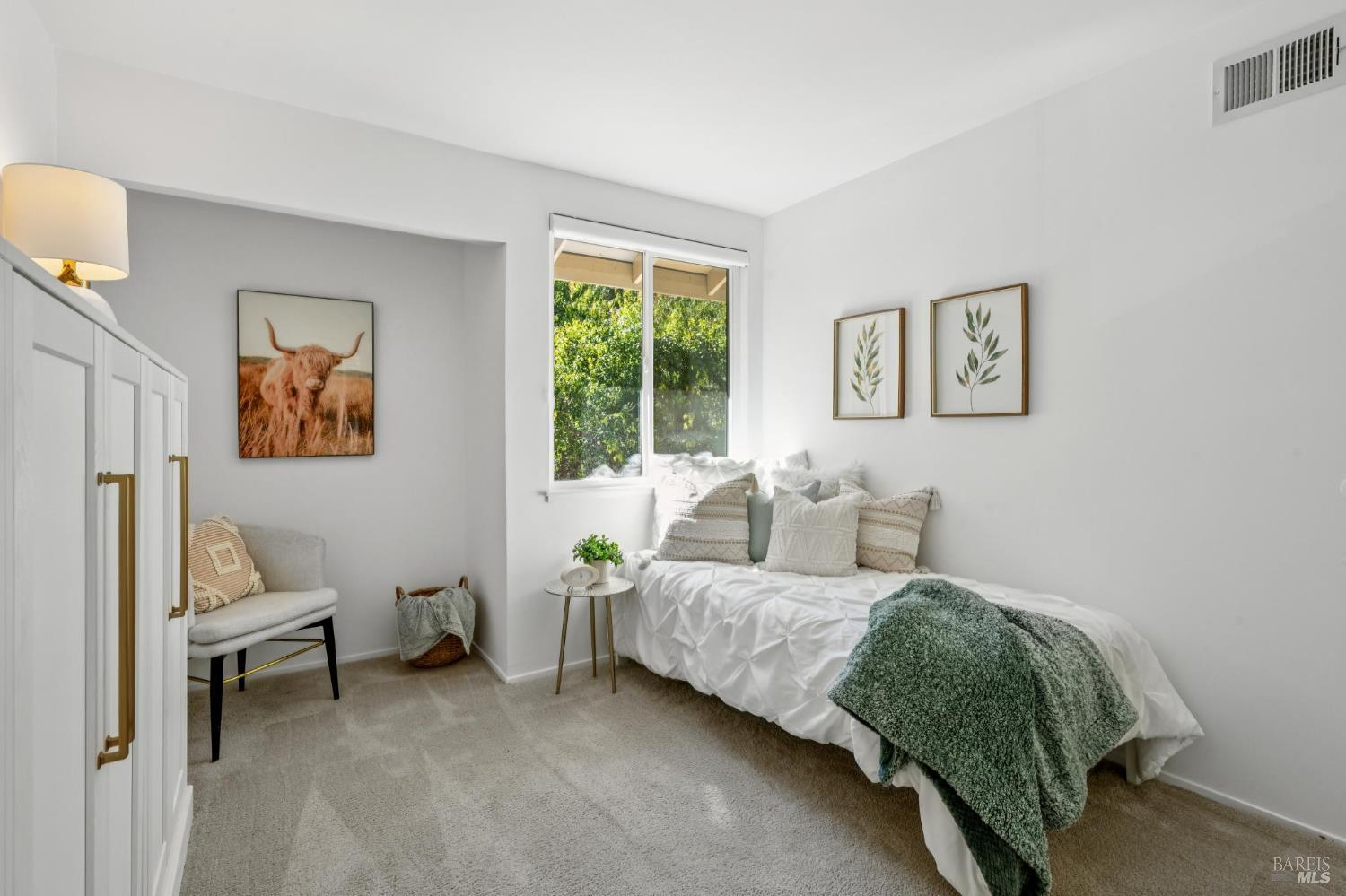 Detail Gallery Image 40 of 51 For 53 Flicker Dr, Novato,  CA 94949 - 3 Beds | 2/1 Baths