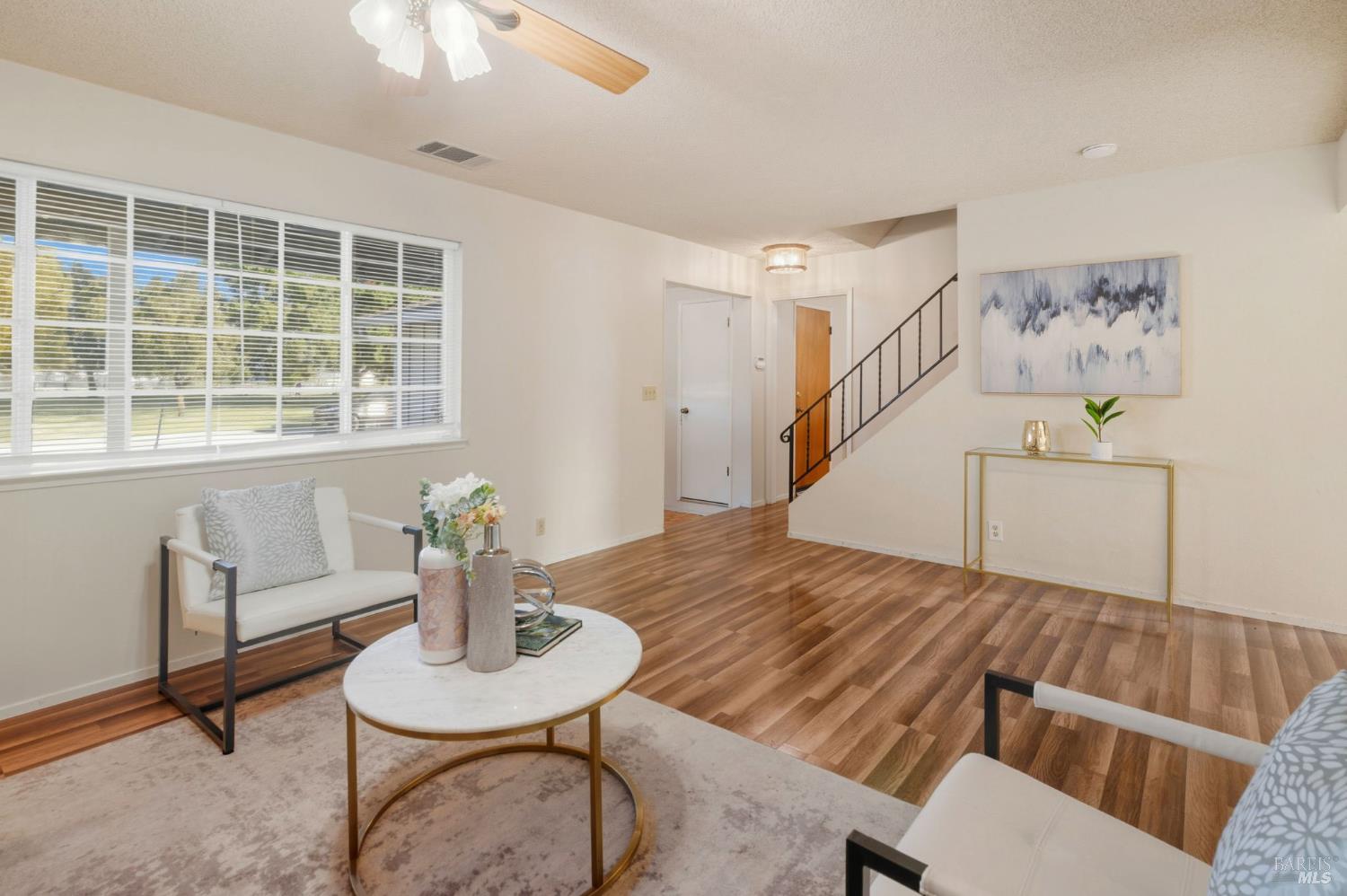 Detail Gallery Image 6 of 33 For 2657 Marigold Dr, Fairfield,  CA 94533 - 3 Beds | 2 Baths