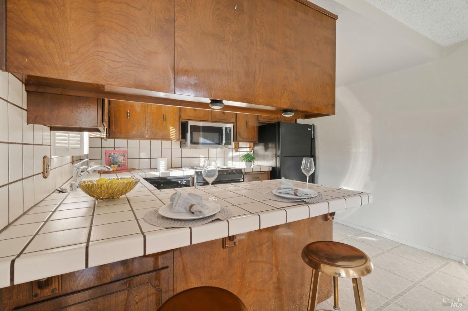 Detail Gallery Image 12 of 33 For 2657 Marigold Dr, Fairfield,  CA 94533 - 3 Beds | 2 Baths