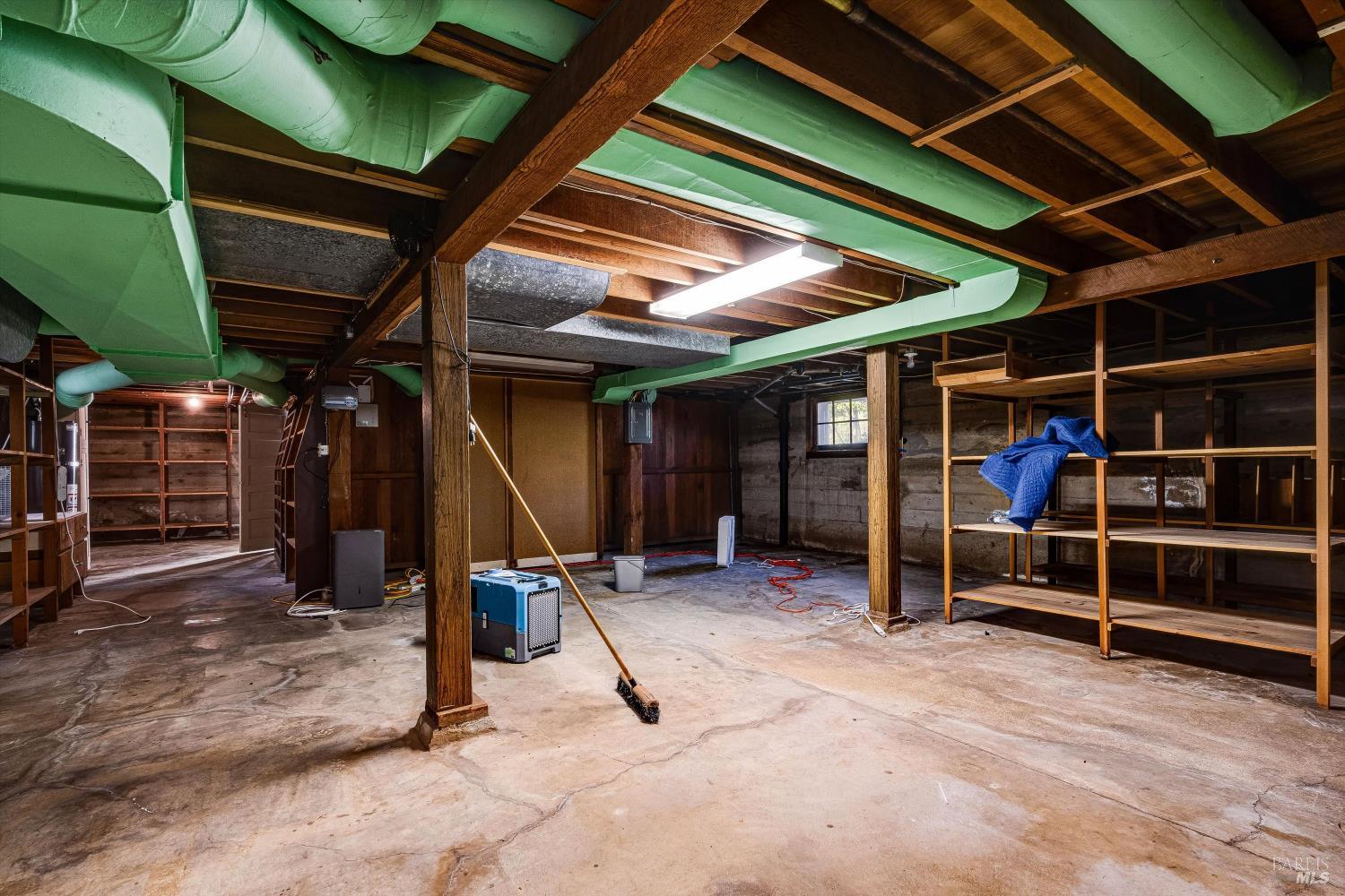 Detail Gallery Image 36 of 48 For 1709 Spring Mountain Rd, Saint Helena,  CA 94574 - 2 Beds | 1 Baths