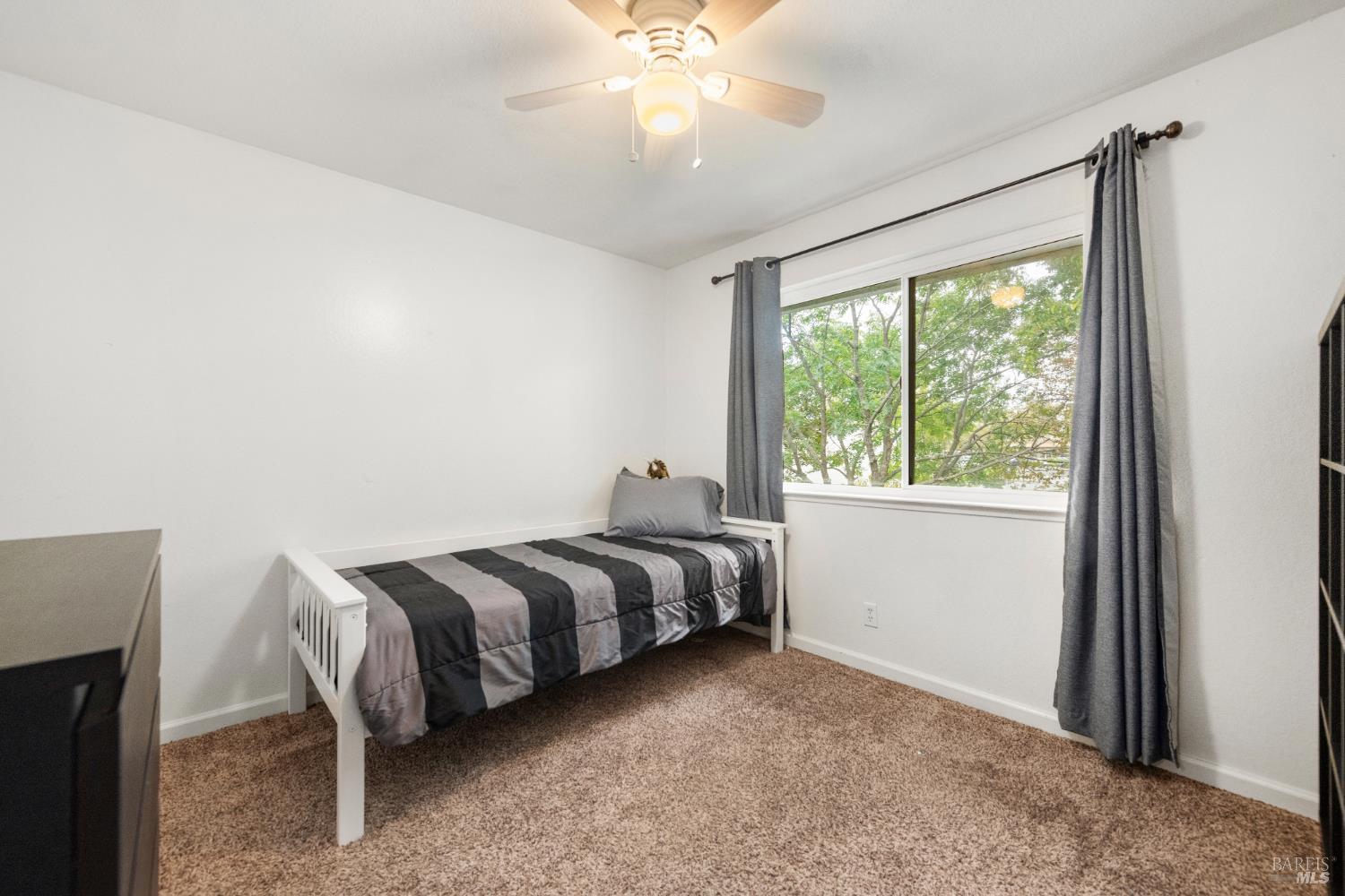 Detail Gallery Image 23 of 28 For 1930 Duxburry Ln #2,  Vacaville,  CA 95687 - 2 Beds | 1 Baths