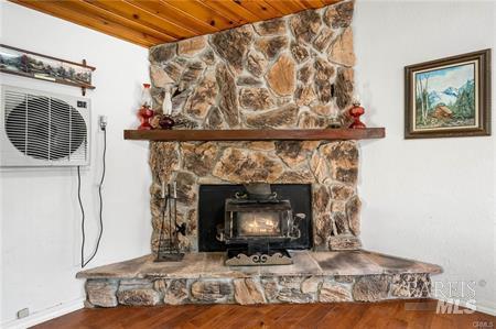 Detail Gallery Image 7 of 51 For 2976 Rancho Vista Dr, Lucerne,  CA 95458 - 4 Beds | 2/1 Baths