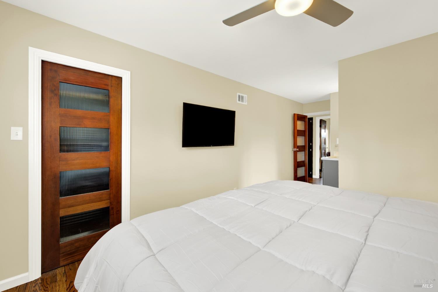 Detail Gallery Image 28 of 42 For 2407 Norton St, Napa,  CA 94558 - 3 Beds | 2 Baths