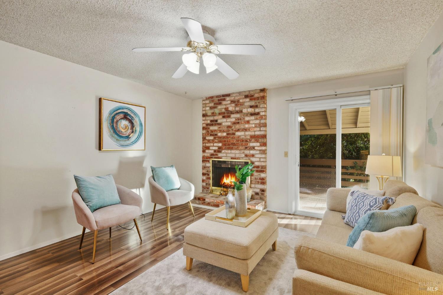 Detail Gallery Image 9 of 33 For 2657 Marigold Dr, Fairfield,  CA 94533 - 3 Beds | 2 Baths