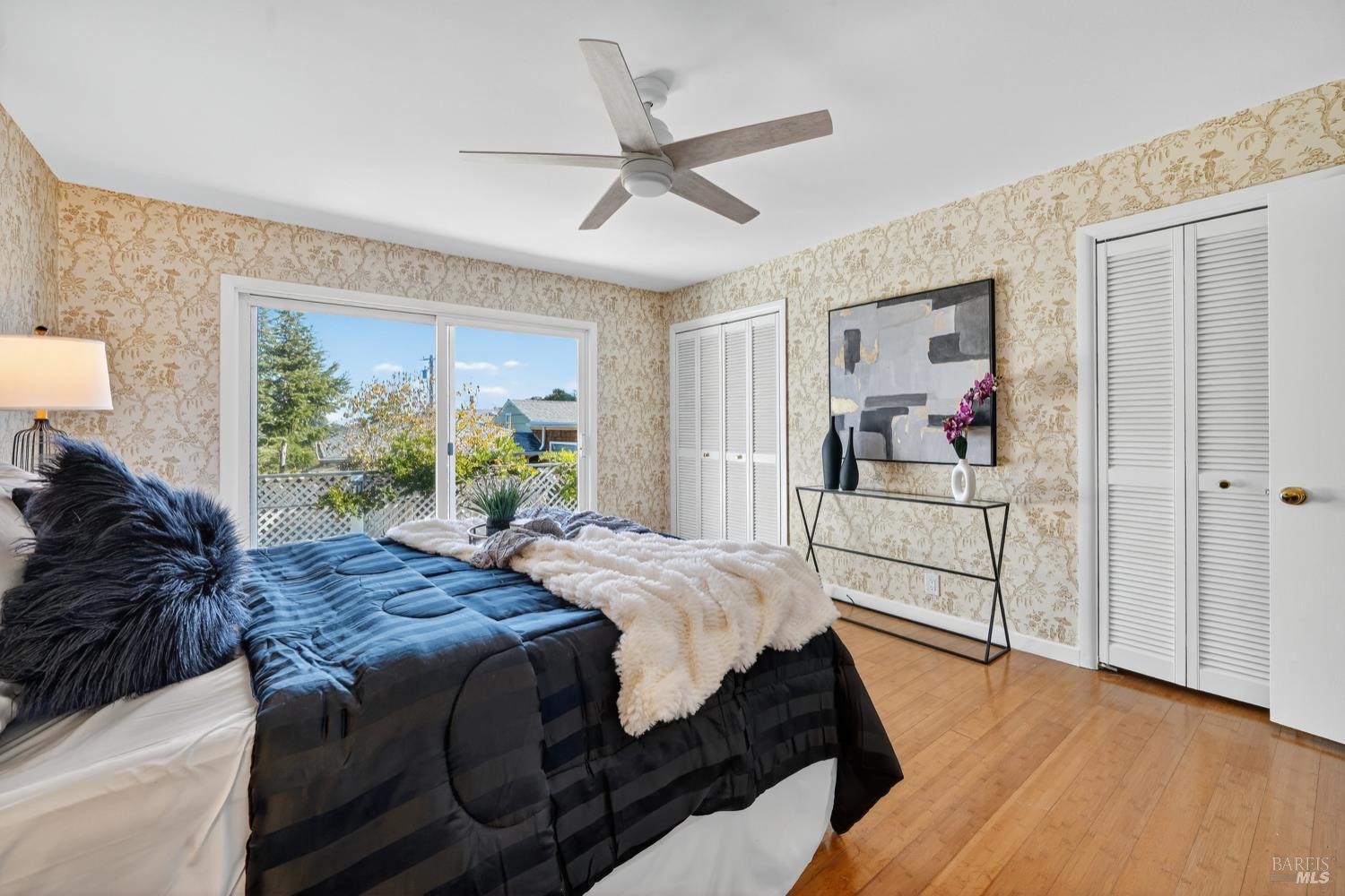 Detail Gallery Image 30 of 60 For 32 Los Robles Dr, San Rafael,  CA 94901 - 4 Beds | 3 Baths