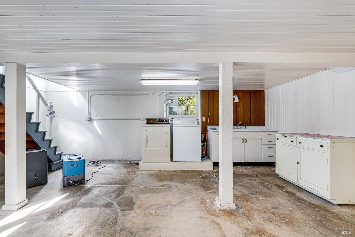 Detail Gallery Image 34 of 48 For 1709 Spring Mountain Rd, Saint Helena,  CA 94574 - 2 Beds | 1 Baths