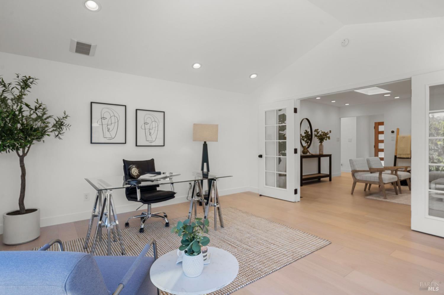 Detail Gallery Image 20 of 47 For 456 Alameda De La Loma Unkn, Novato,  CA 94949 - 3 Beds | 2 Baths