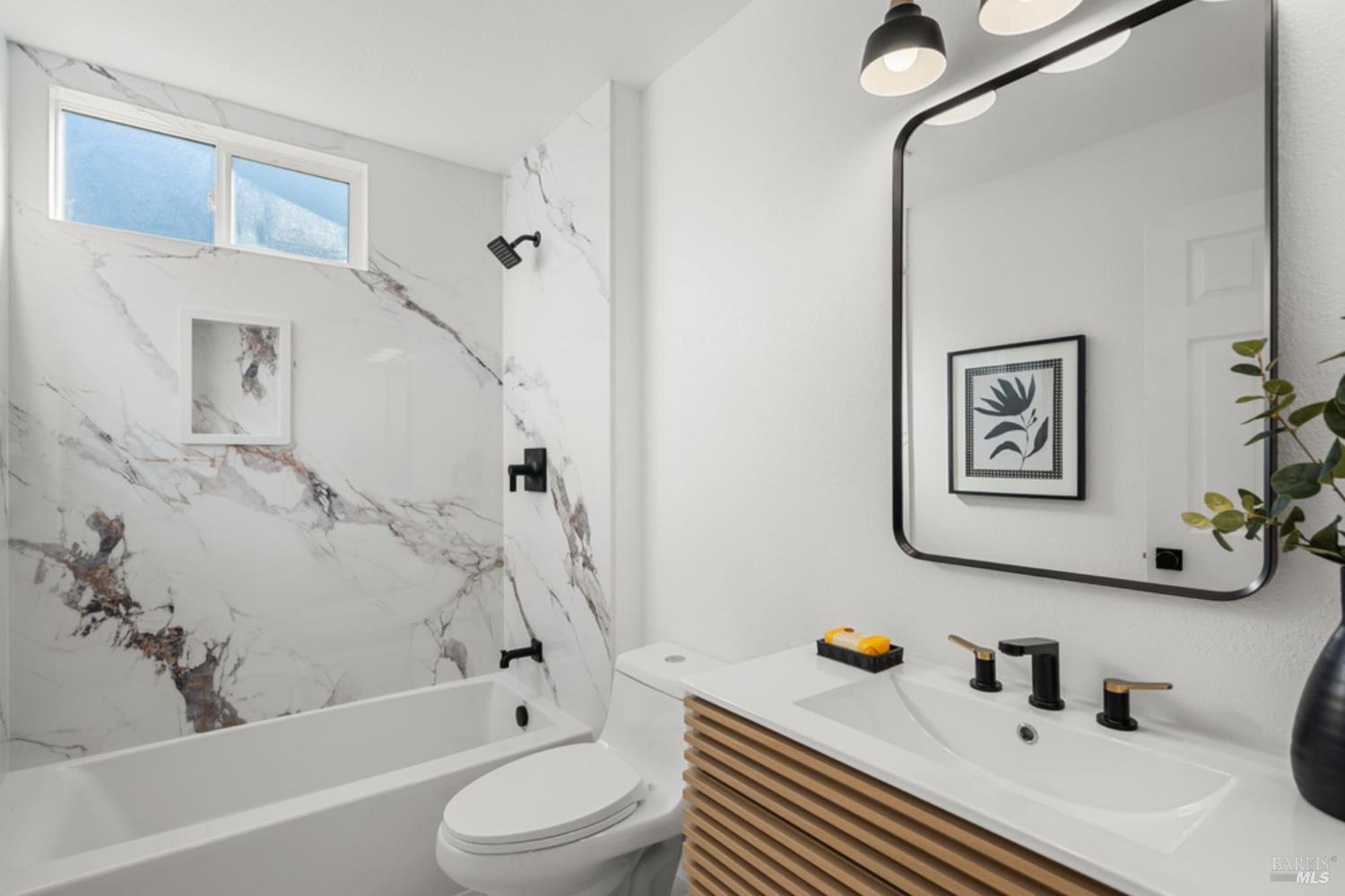 Detail Gallery Image 29 of 47 For 456 Alameda De La Loma Unkn, Novato,  CA 94949 - 3 Beds | 2 Baths