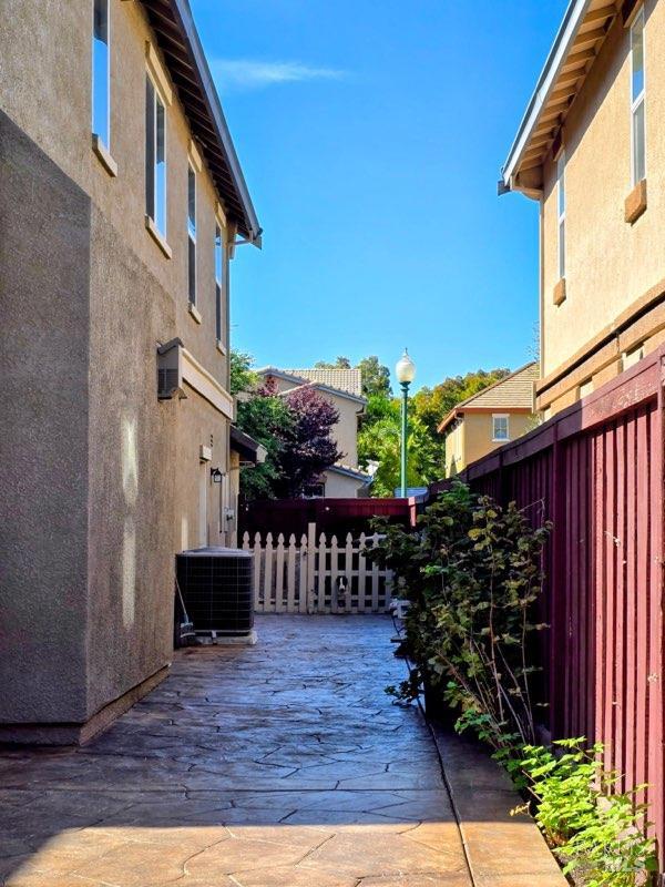 Detail Gallery Image 68 of 76 For 644 Canterbury Cir, Vacaville,  CA 95687 - 4 Beds | 3 Baths