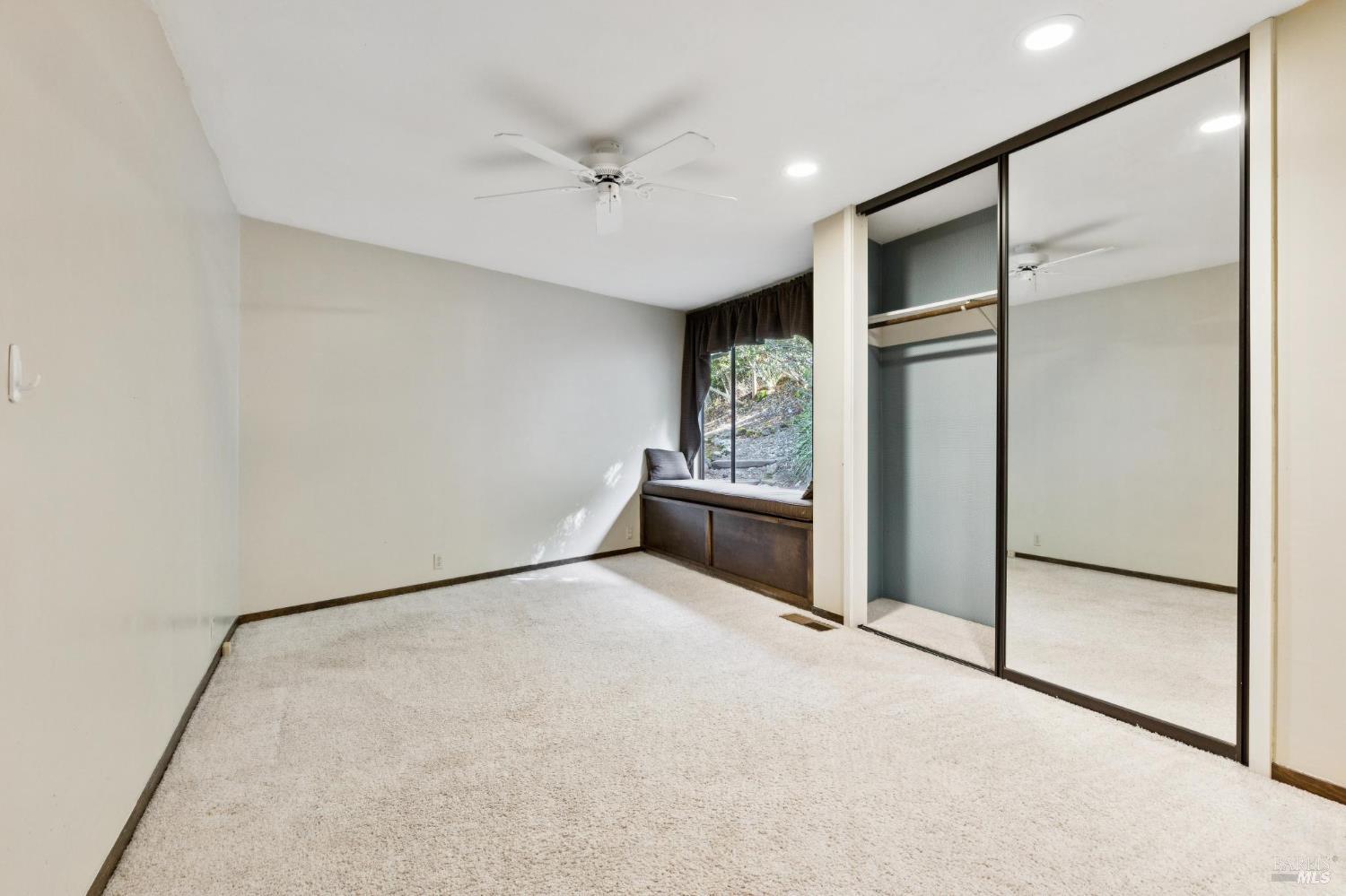 Detail Gallery Image 42 of 76 For 2060 Oak Ridge Dr, Santa Rosa,  CA 95404 - 3 Beds | 2 Baths