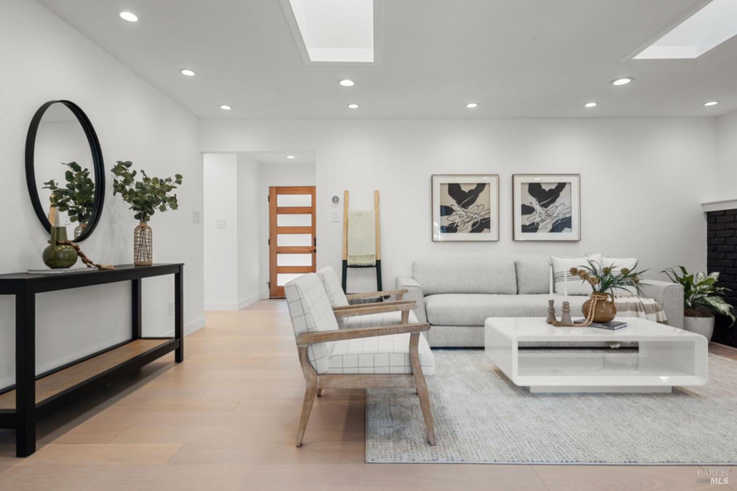 Detail Gallery Image 16 of 47 For 456 Alameda De La Loma Unkn, Novato,  CA 94949 - 3 Beds | 2 Baths