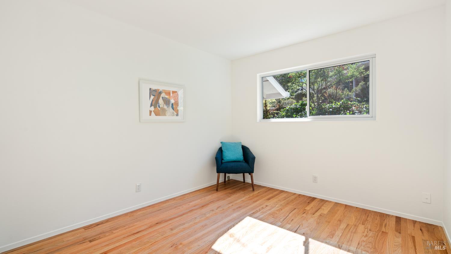 Detail Gallery Image 10 of 40 For 175 Rollingwood Dr, San Rafael,  CA 94901 - 3 Beds | 2 Baths