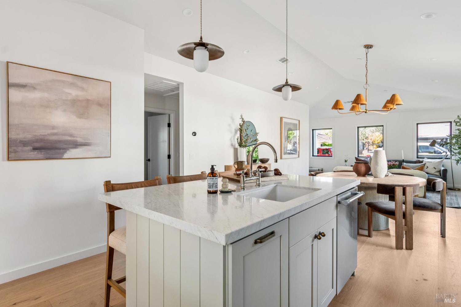 Detail Gallery Image 17 of 62 For 78 Nelson Ave, Mill Valley,  CA 94941 - 4 Beds | 3/1 Baths