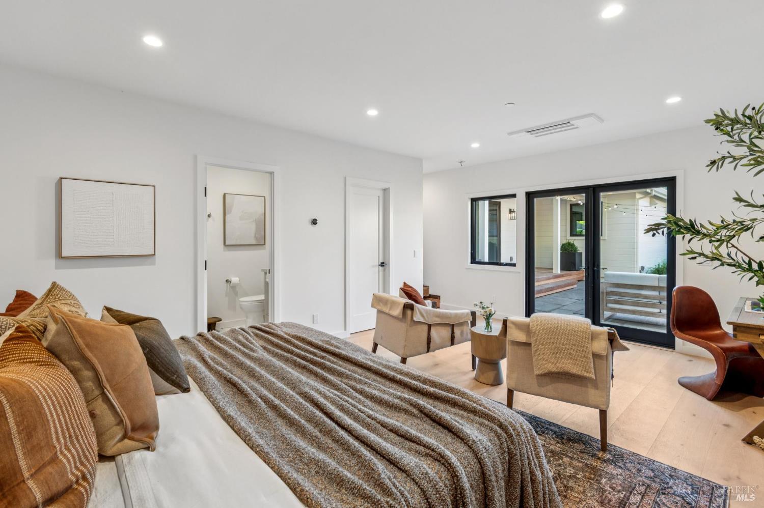 Detail Gallery Image 49 of 62 For 78 Nelson Ave, Mill Valley,  CA 94941 - 4 Beds | 3/1 Baths