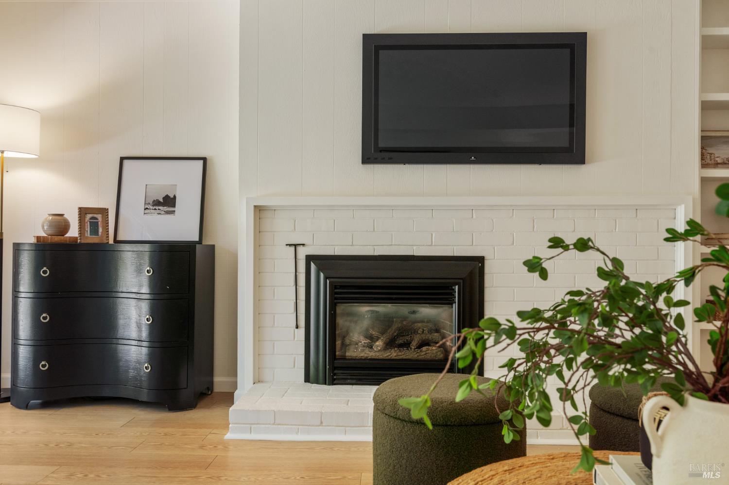 Detail Gallery Image 24 of 41 For 29 Porto Bello Dr, San Rafael,  CA 94901 - 2 Beds | 2/1 Baths