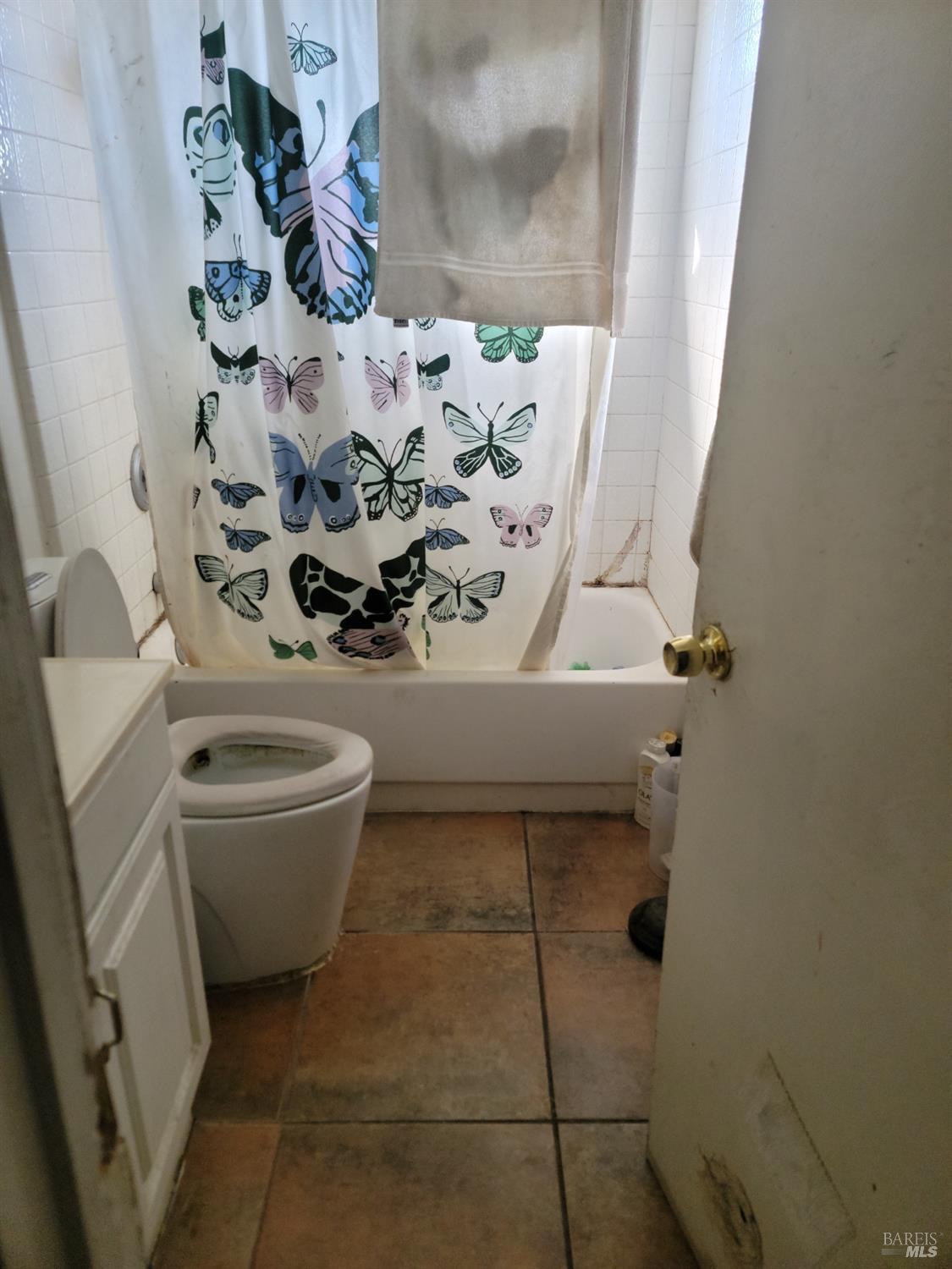 Detail Gallery Image 18 of 33 For 247 Robin Way, Santa Rosa,  CA 95407 - – Beds | – Baths