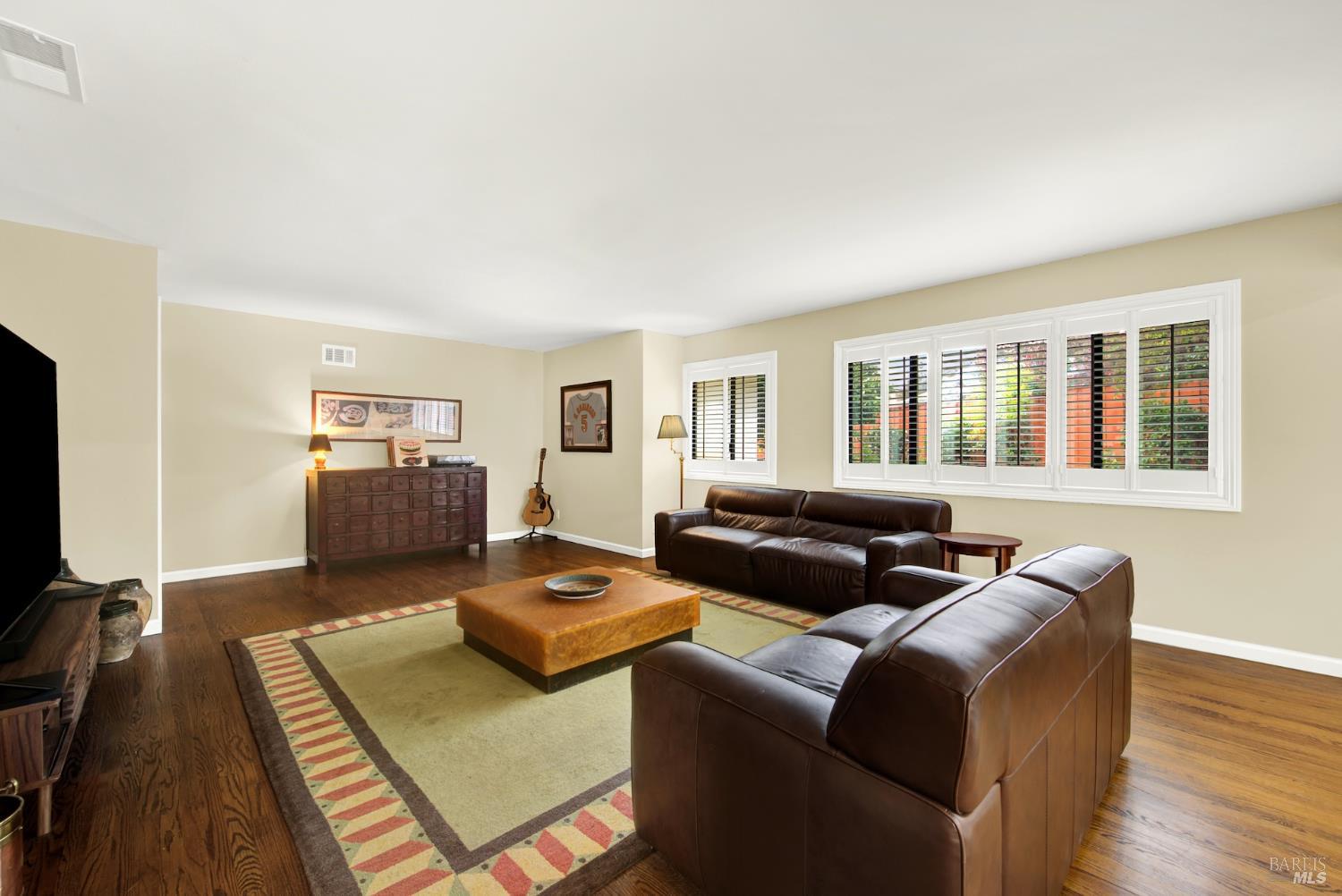 Detail Gallery Image 6 of 42 For 2407 Norton St, Napa,  CA 94558 - 3 Beds | 2 Baths