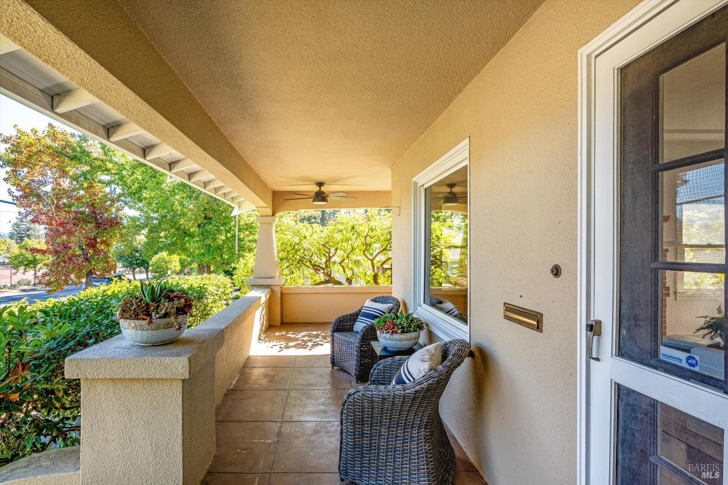 Detail Gallery Image 5 of 48 For 1709 Spring Mountain Rd, Saint Helena,  CA 94574 - 2 Beds | 1 Baths