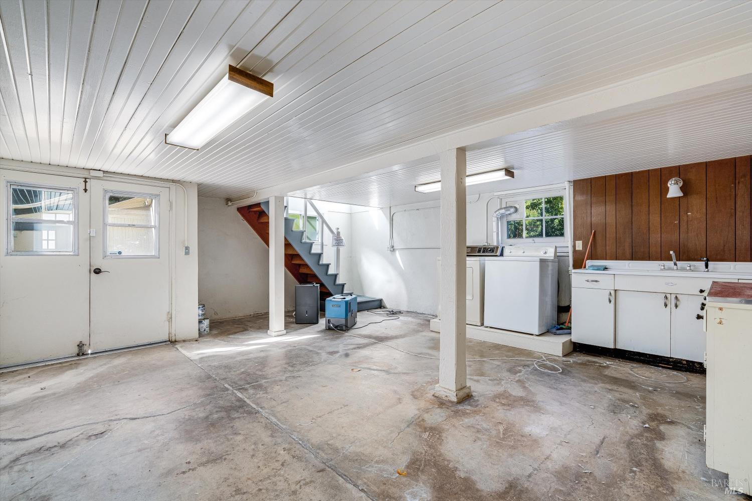 Detail Gallery Image 33 of 48 For 1709 Spring Mountain Rd, Saint Helena,  CA 94574 - 2 Beds | 1 Baths