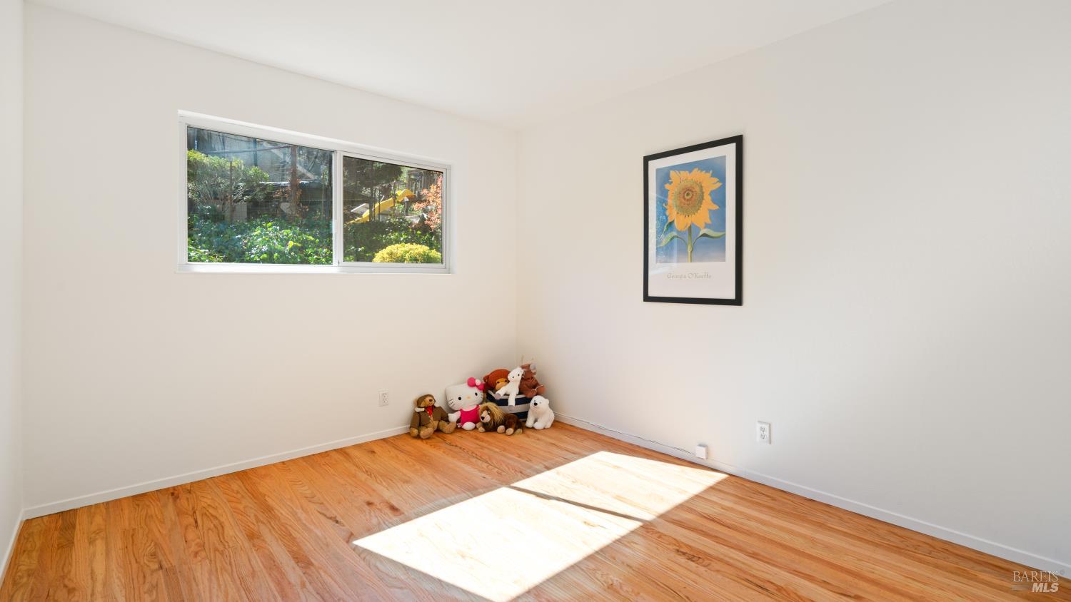 Detail Gallery Image 11 of 40 For 175 Rollingwood Dr, San Rafael,  CA 94901 - 3 Beds | 2 Baths