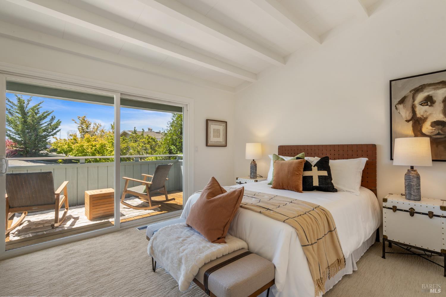 Detail Gallery Image 13 of 41 For 29 Porto Bello Dr, San Rafael,  CA 94901 - 2 Beds | 2/1 Baths
