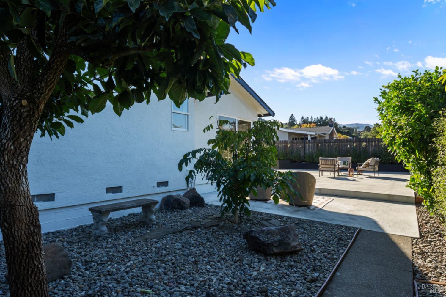 Detail Gallery Image 38 of 47 For 456 Alameda De La Loma Unkn, Novato,  CA 94949 - 3 Beds | 2 Baths
