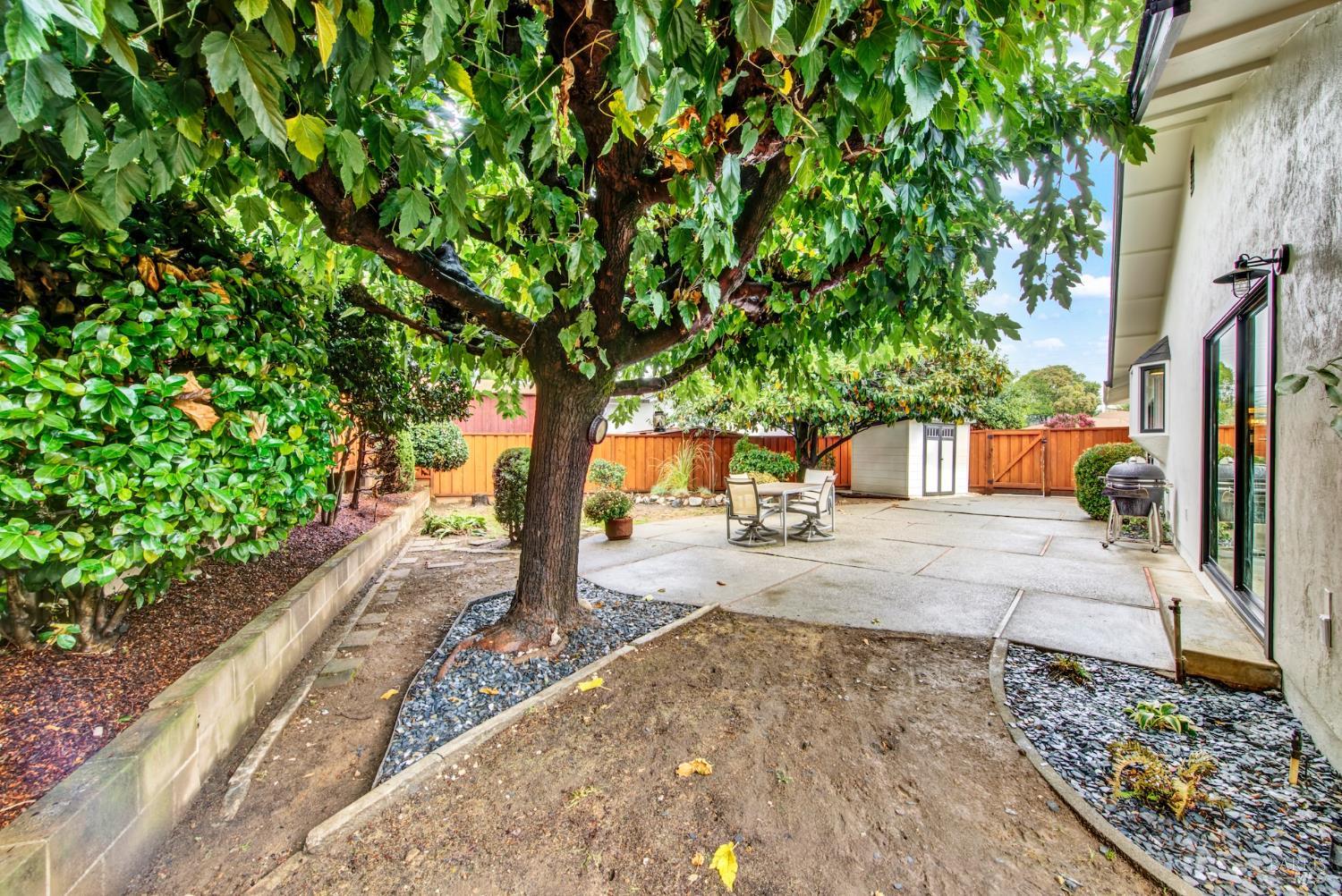 Detail Gallery Image 34 of 42 For 2407 Norton St, Napa,  CA 94558 - 3 Beds | 2 Baths