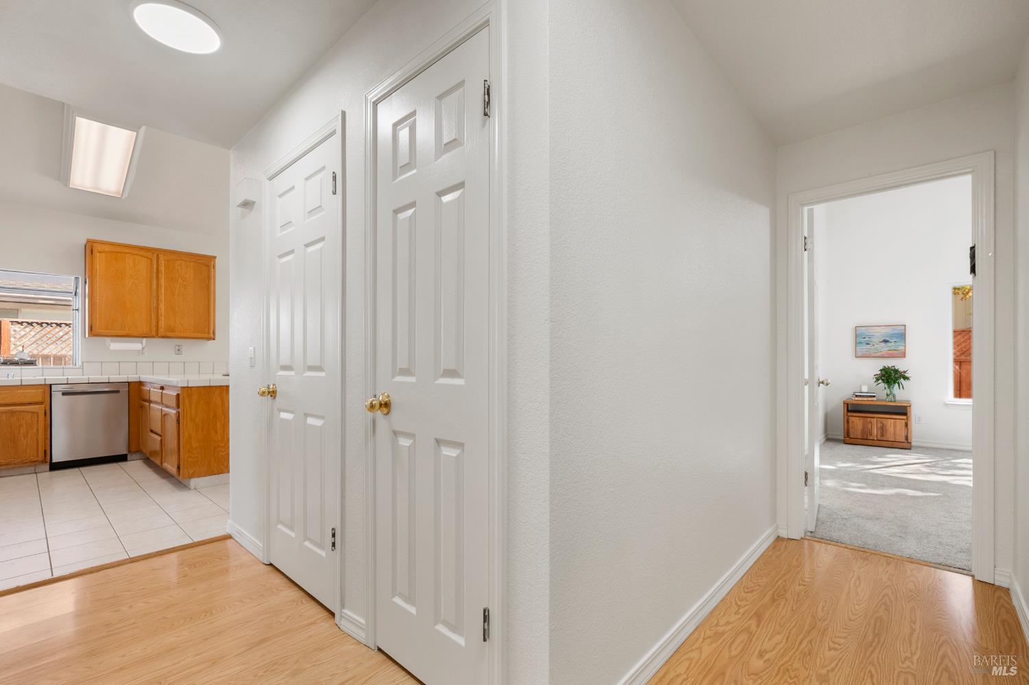 Detail Gallery Image 26 of 42 For 2154 Nw Longhorn Cir, Santa Rosa,  CA 95401 - 3 Beds | 2 Baths