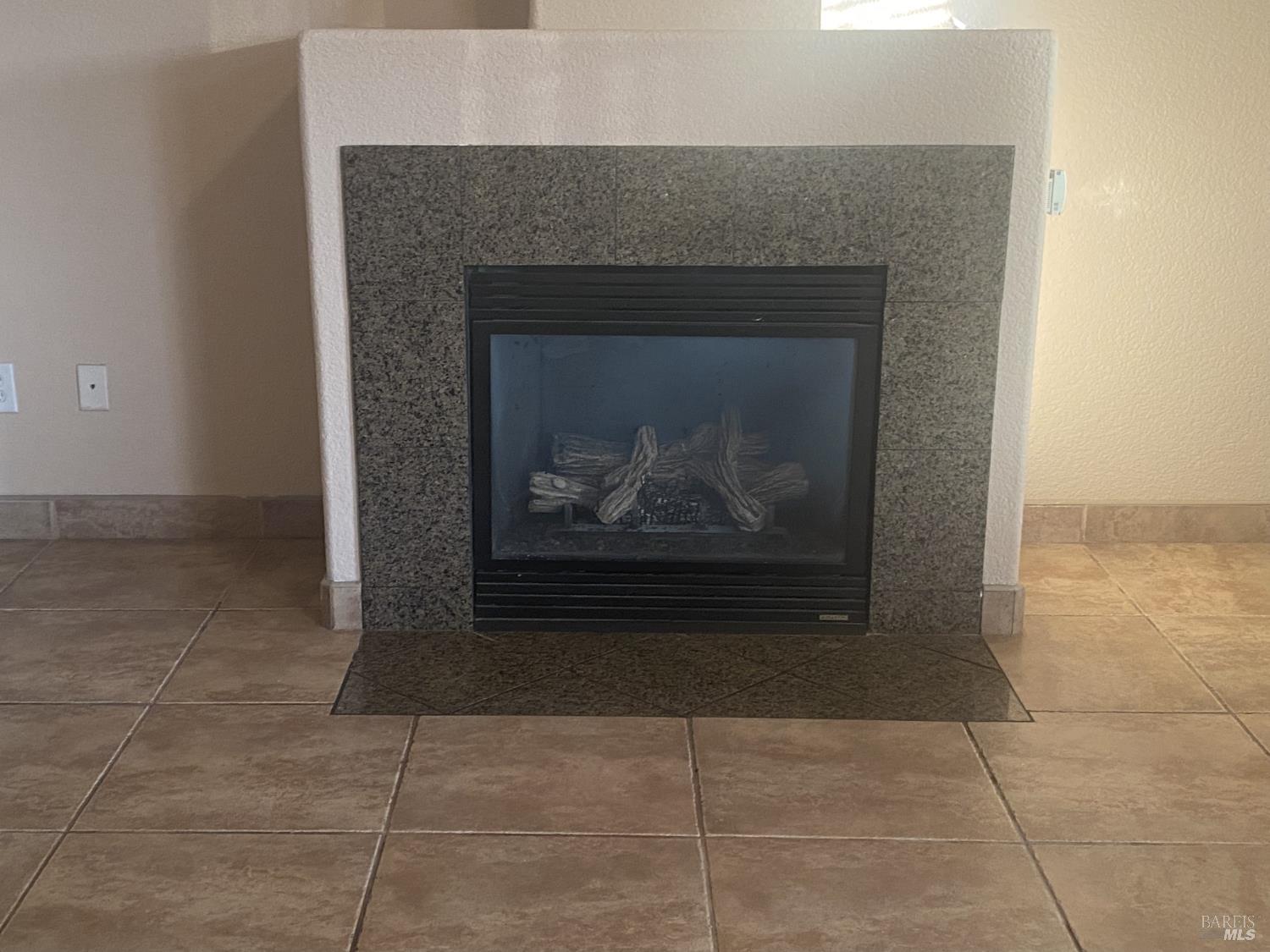 Detail Gallery Image 3 of 13 For 706 Anderson Way, Rio Vista,  CA 94571 - 3 Beds | 2 Baths