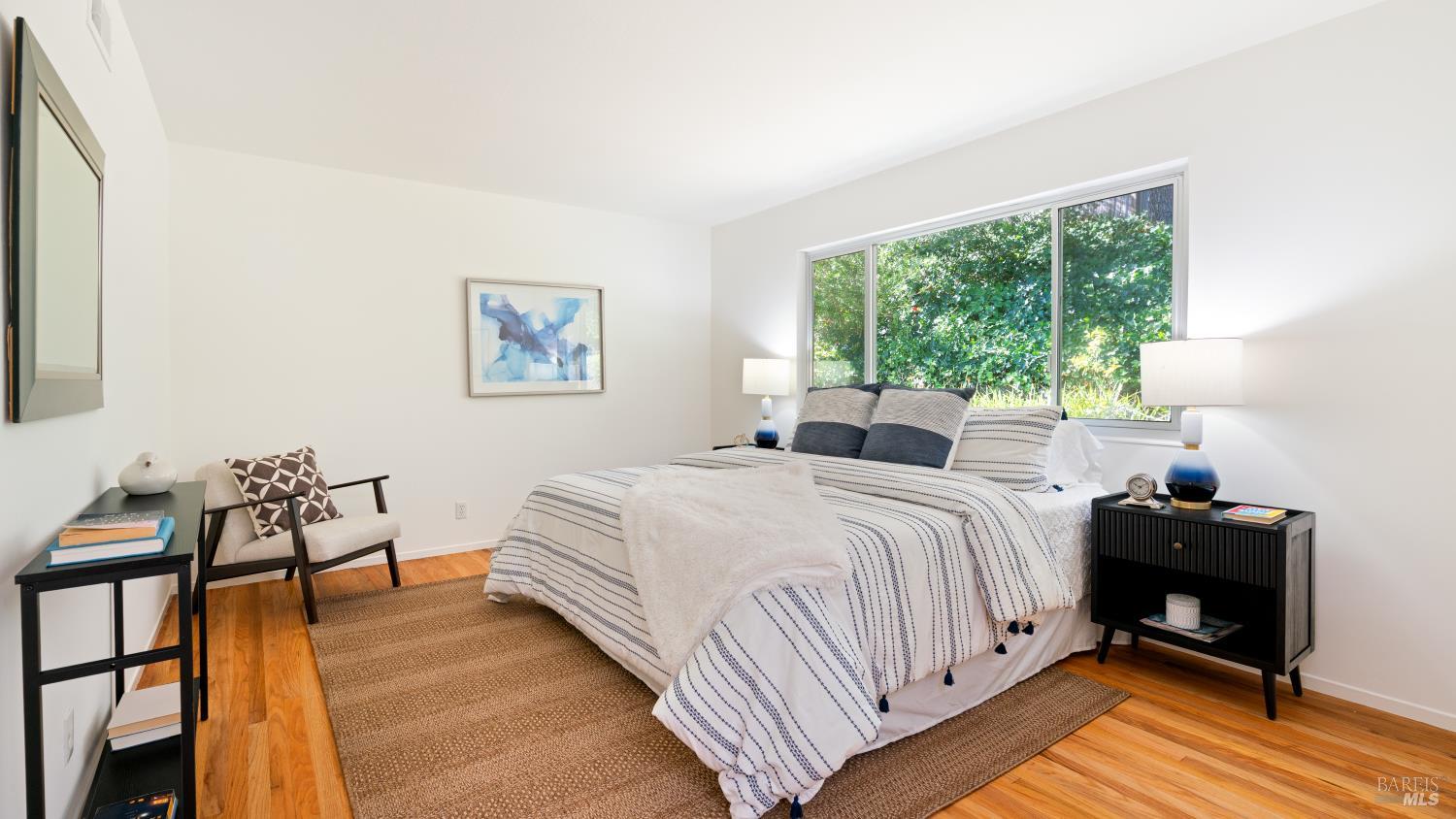 Detail Gallery Image 8 of 40 For 175 Rollingwood Dr, San Rafael,  CA 94901 - 3 Beds | 2 Baths