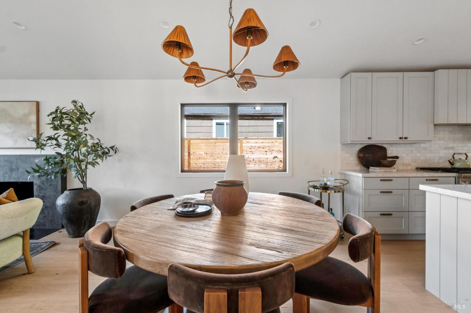 Detail Gallery Image 11 of 62 For 78 Nelson Ave, Mill Valley,  CA 94941 - 4 Beds | 3/1 Baths