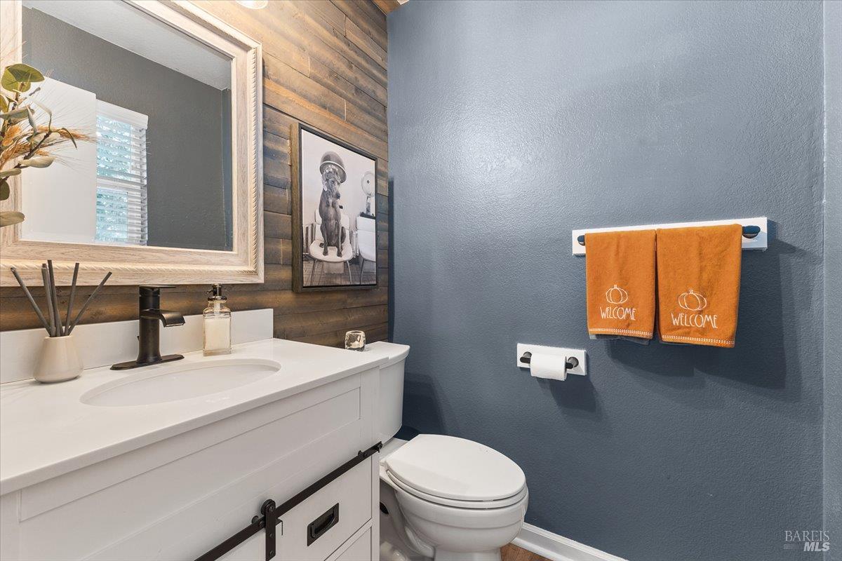 Detail Gallery Image 10 of 25 For 2522 Sam Dr, Santa Rosa,  CA 95403 - 2 Beds | 1/1 Baths