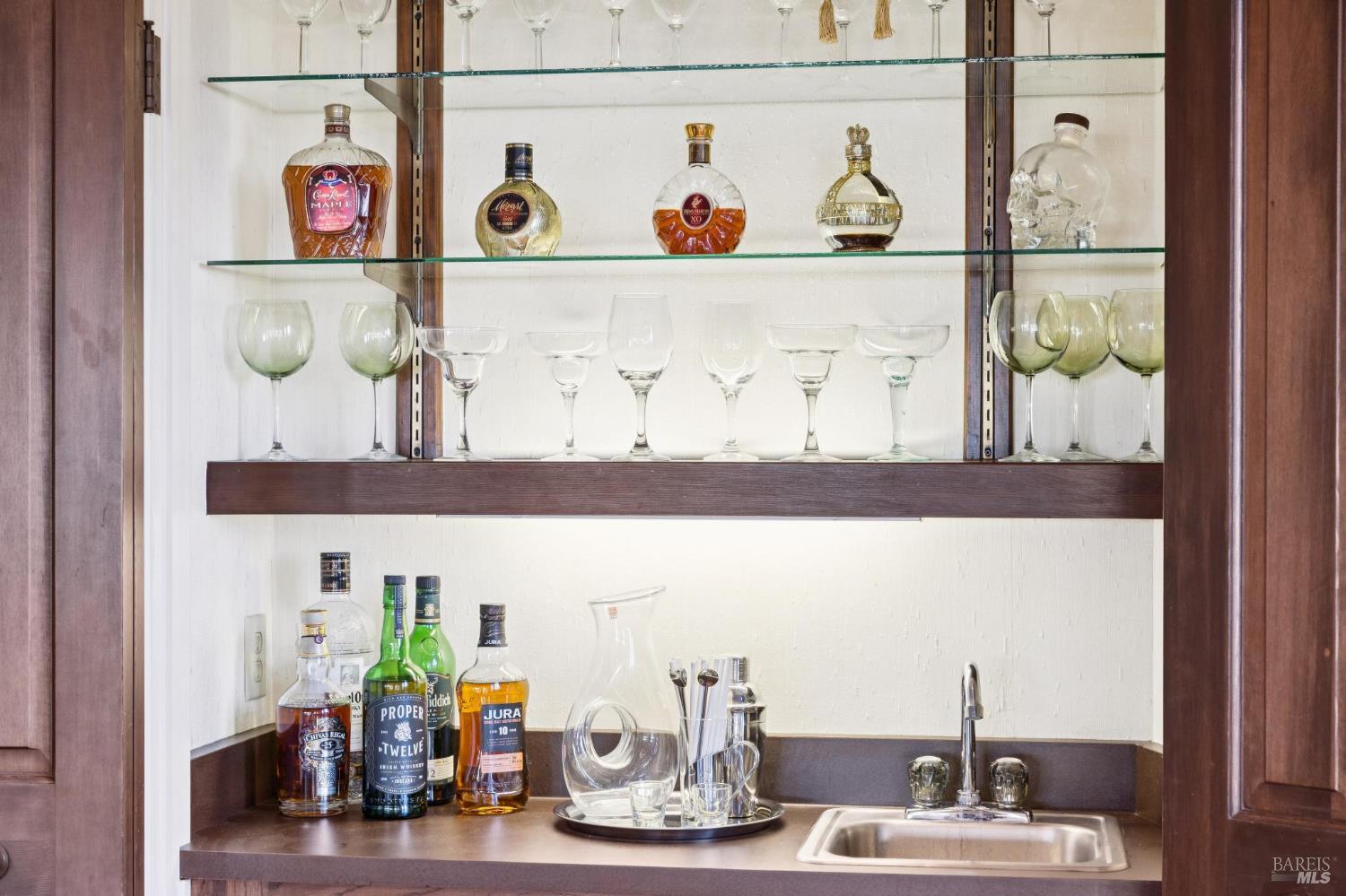 Detail Gallery Image 27 of 76 For 2060 Oak Ridge Dr, Santa Rosa,  CA 95404 - 3 Beds | 2 Baths