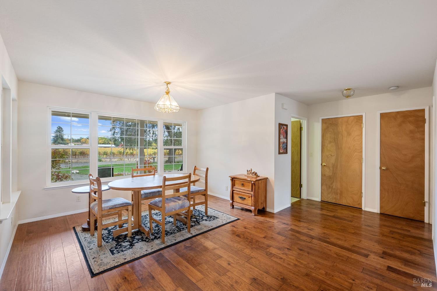 Detail Gallery Image 19 of 48 For 4171 Silverado Trl, Napa,  CA 94558 - 3 Beds | 2 Baths