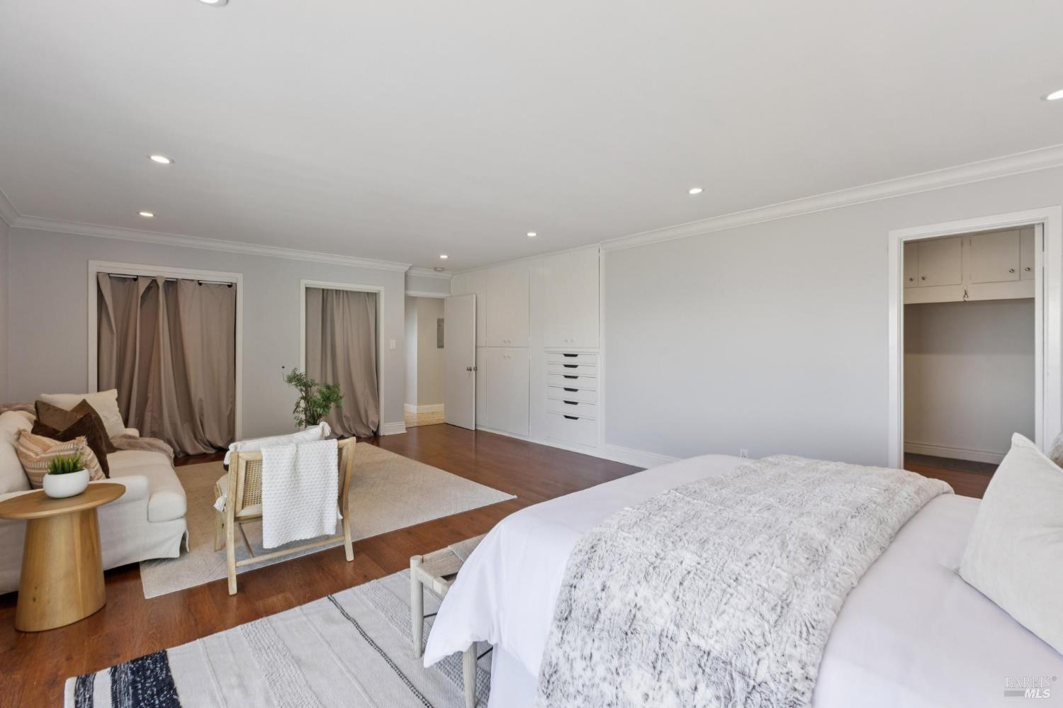 Detail Gallery Image 56 of 57 For 19 Mliss Ln, San Rafael,  CA 94901 - 4 Beds | 3 Baths