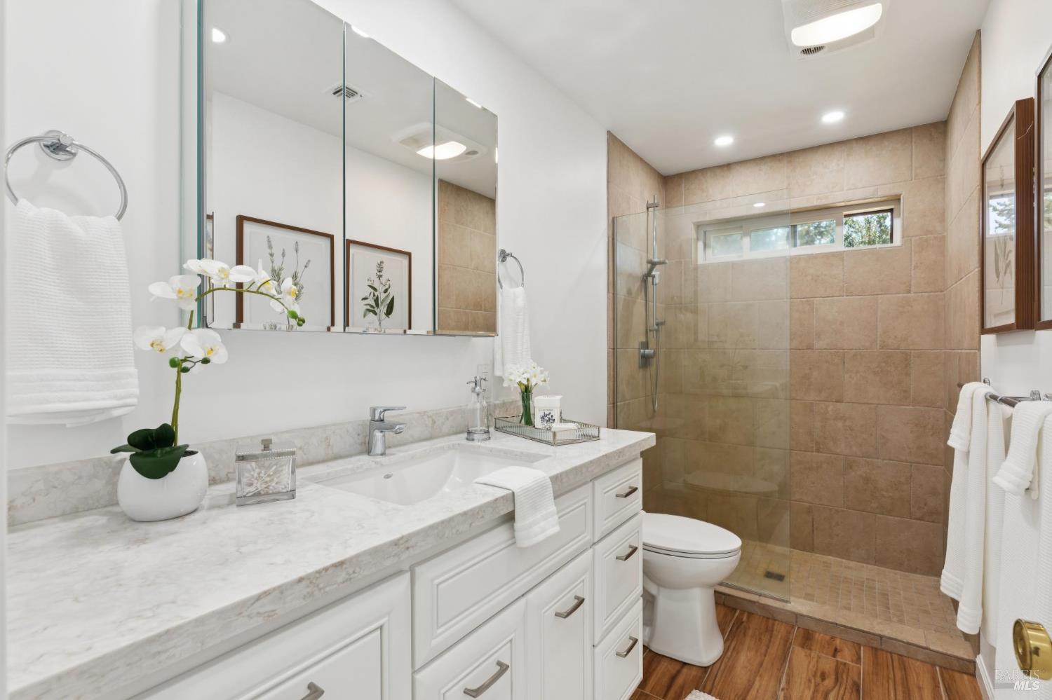 Detail Gallery Image 57 of 99 For 215 Kreuzer Ln, Napa,  CA 94559 - 5 Beds | 6/1 Baths